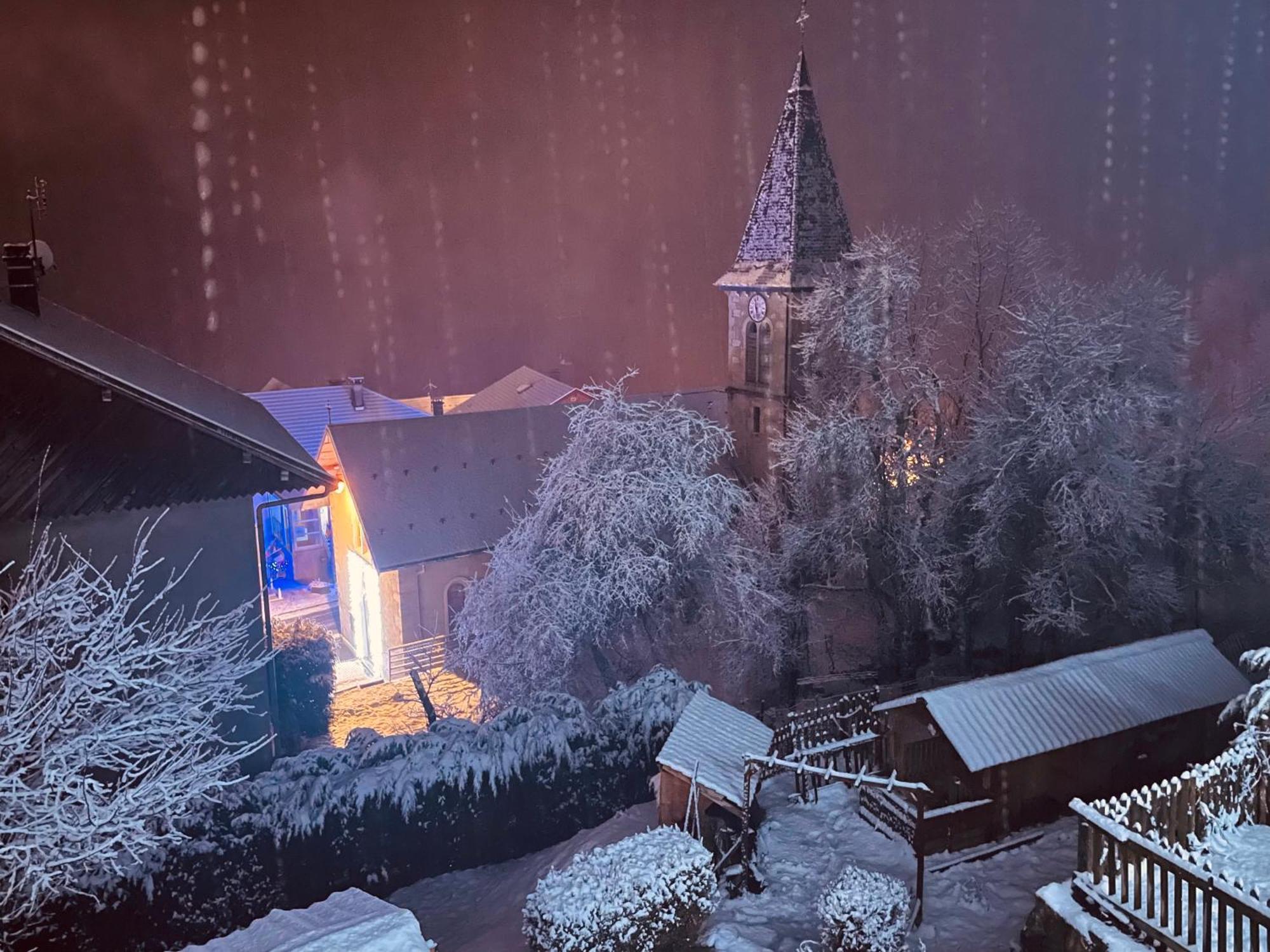 Вилла Le Blanc Nordique Le Bouchet-Mont Charvin Экстерьер фото
